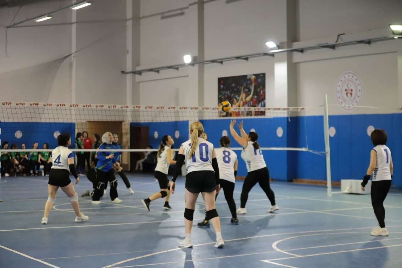 8 Mart’ta Muğla’da Kadınlar Filede Buluştu 3